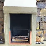 Casa Da Arquinha * Santo Amaro (Azores)