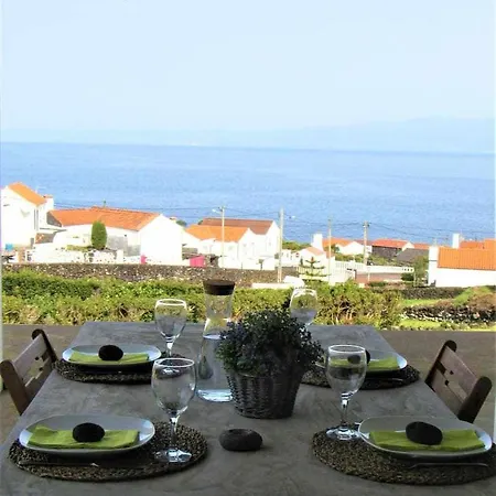 Casa Da Arquinha Holiday home *