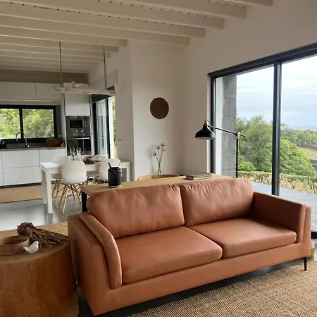 Casa Da Arquinha * Santo Amaro (Azores)