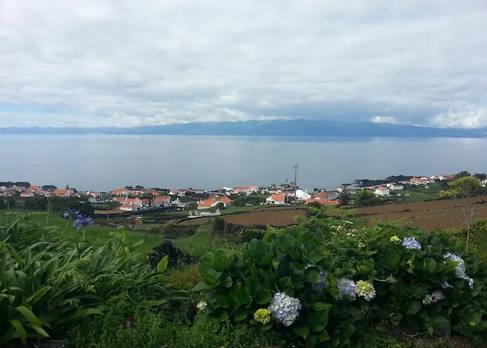 Casa Da Arquinha * Santo Amaro (Azores)